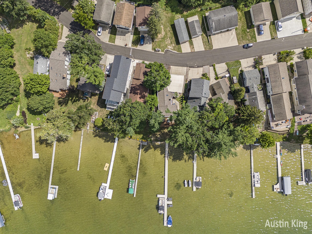 7027 Goldenrod Avenue, Rockford, MI, 49341-8547