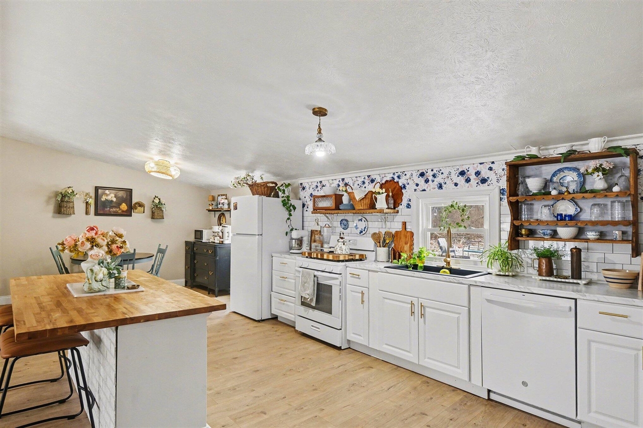 8936 Eugene Street, Greenville, MI, 48838-1009