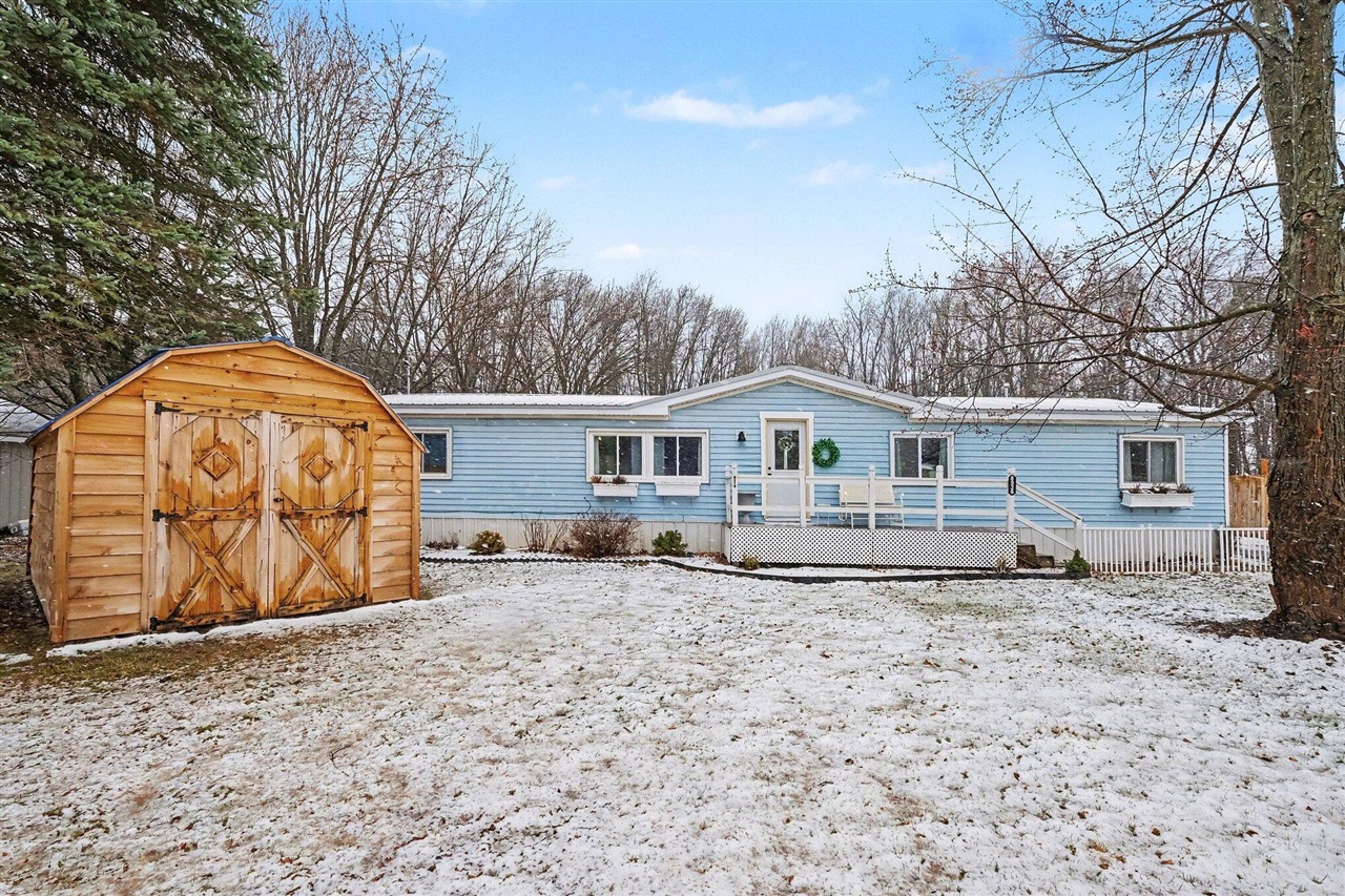 8936 Eugene Street, Greenville, MI, 48838-1009