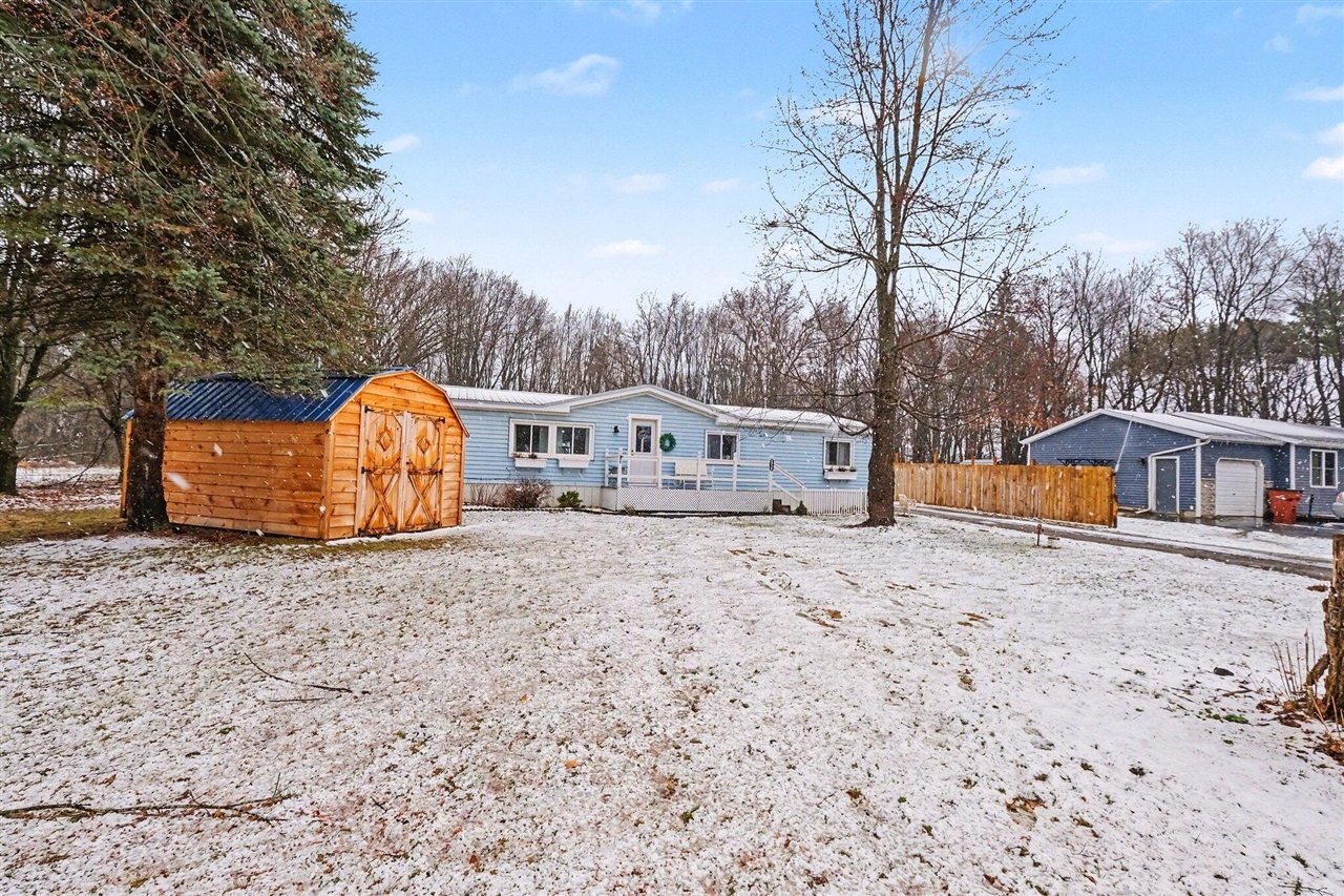 8936 Eugene Street, Greenville, MI, 48838-1009