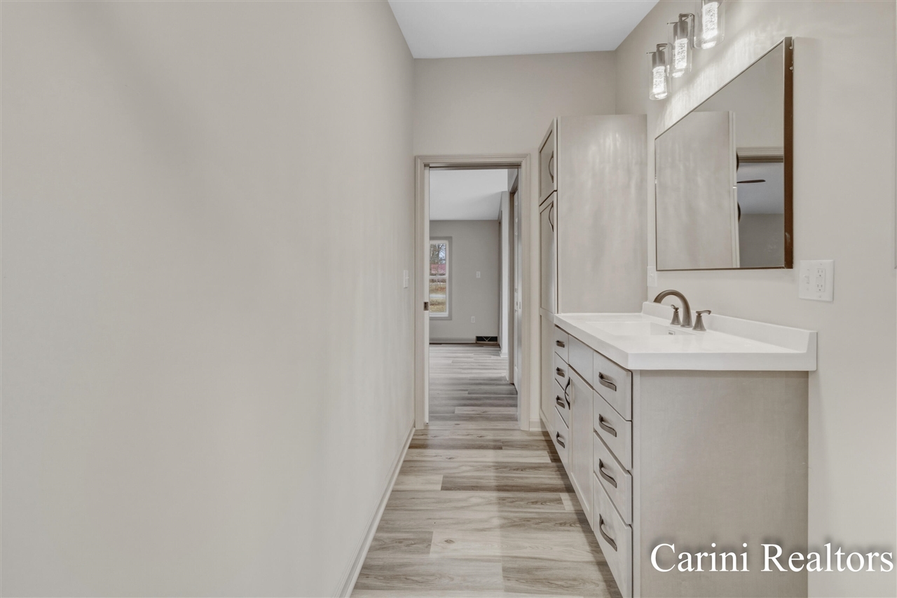 5324 Nadeau Drive, Pullman, MI, 49450-9698