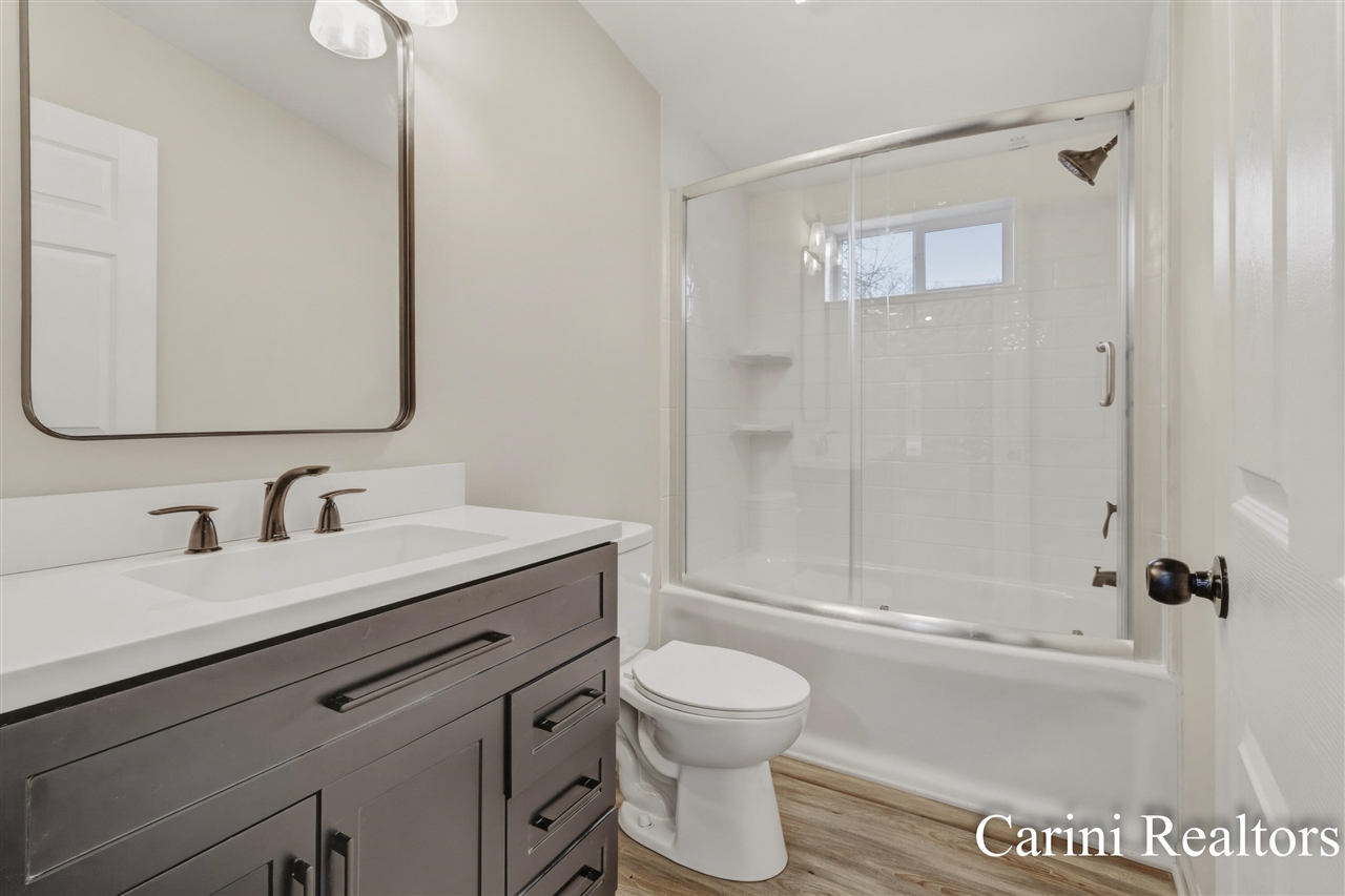 5324 Nadeau Drive, Pullman, MI, 49450-9698