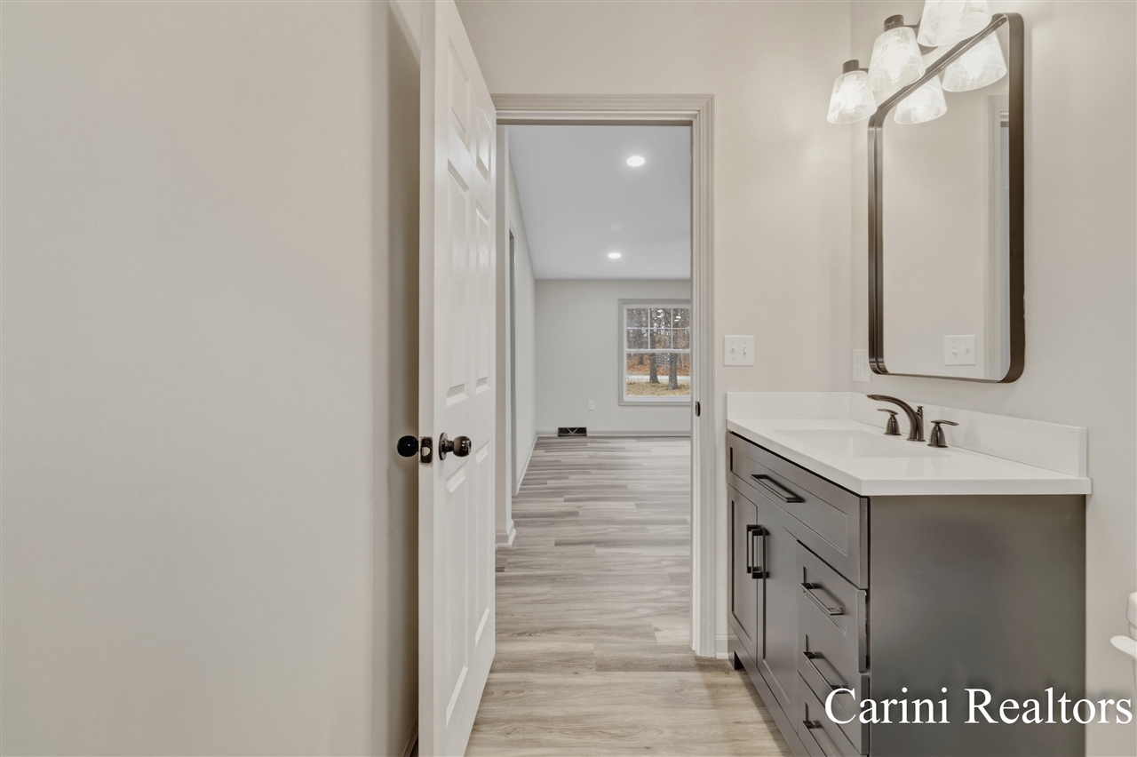 5324 Nadeau Drive, Pullman, MI, 49450-9698