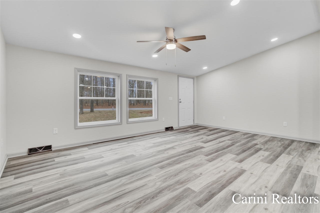 5324 Nadeau Drive, Pullman, MI, 49450-9698