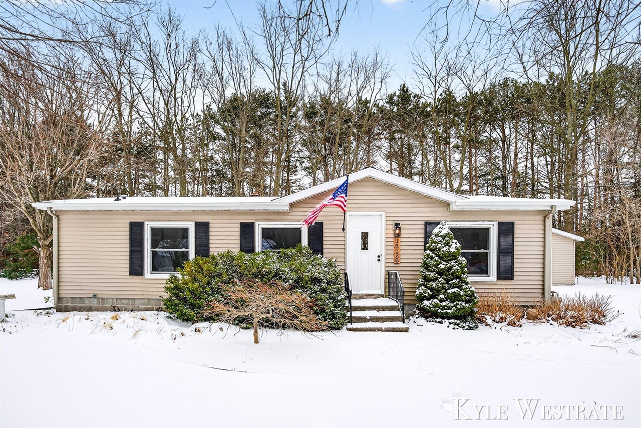 14128 Luckett Lane, Grand Haven, MI, 49417-9527