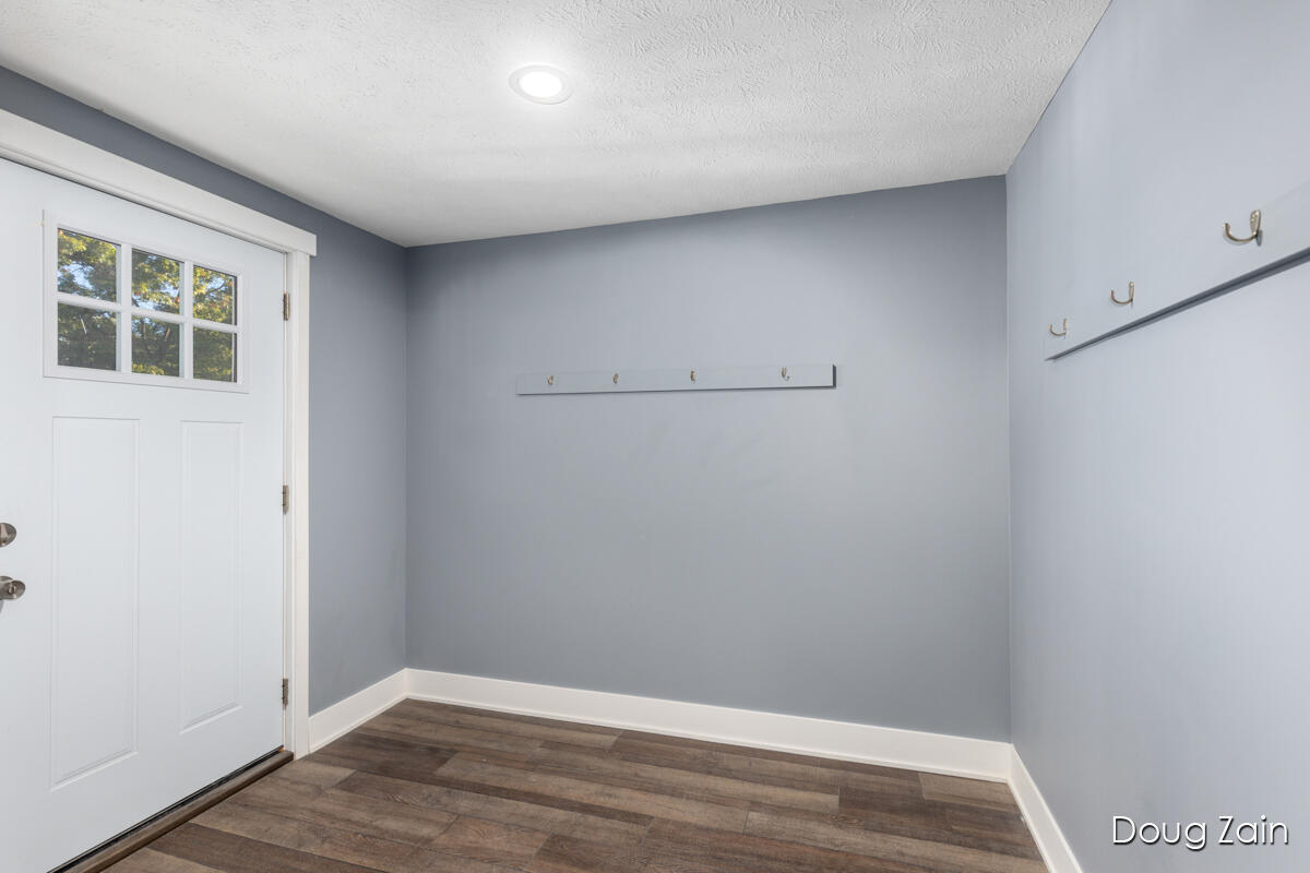10037 W Colby Road, Gowen, MI, 49326