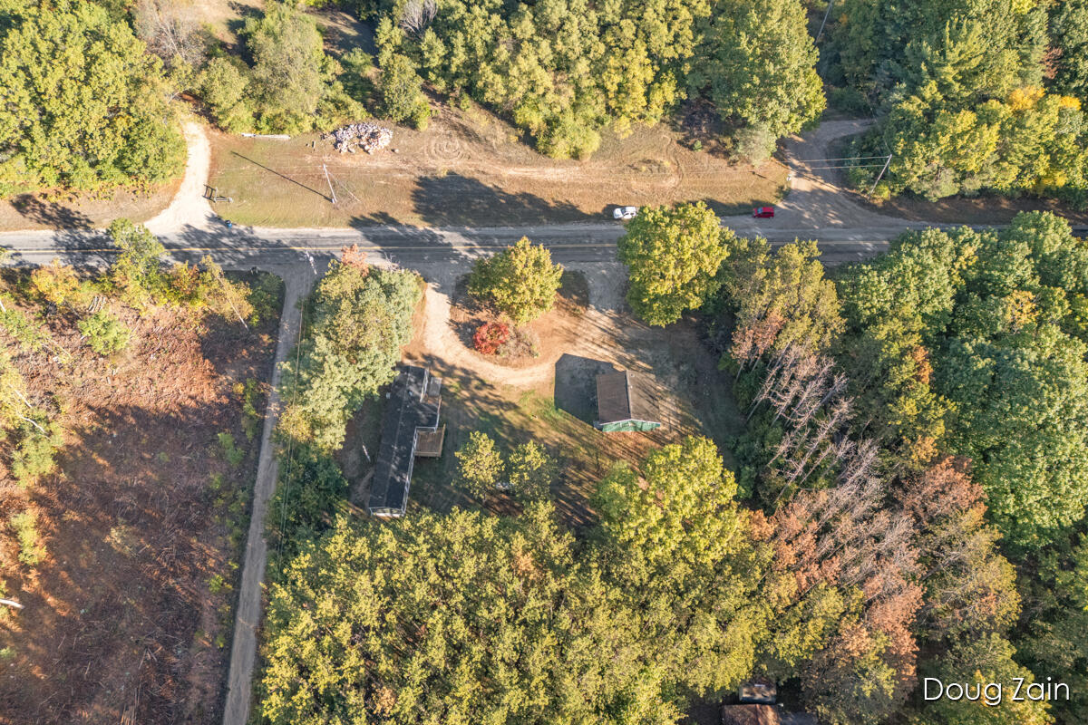 10037 W Colby Road, Gowen, MI, 49326