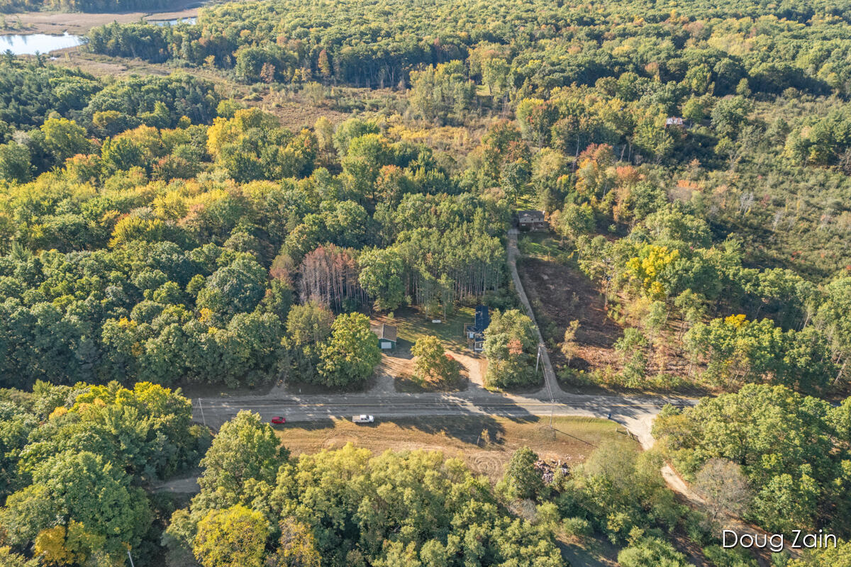 10037 W Colby Road, Gowen, MI, 49326