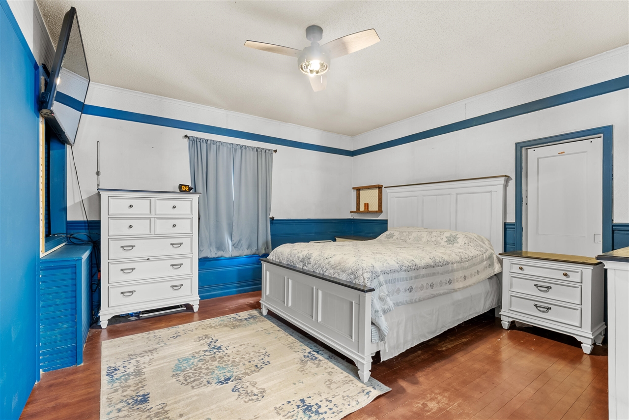 61965 County Road 384, Bangor, MI, 49013-9430