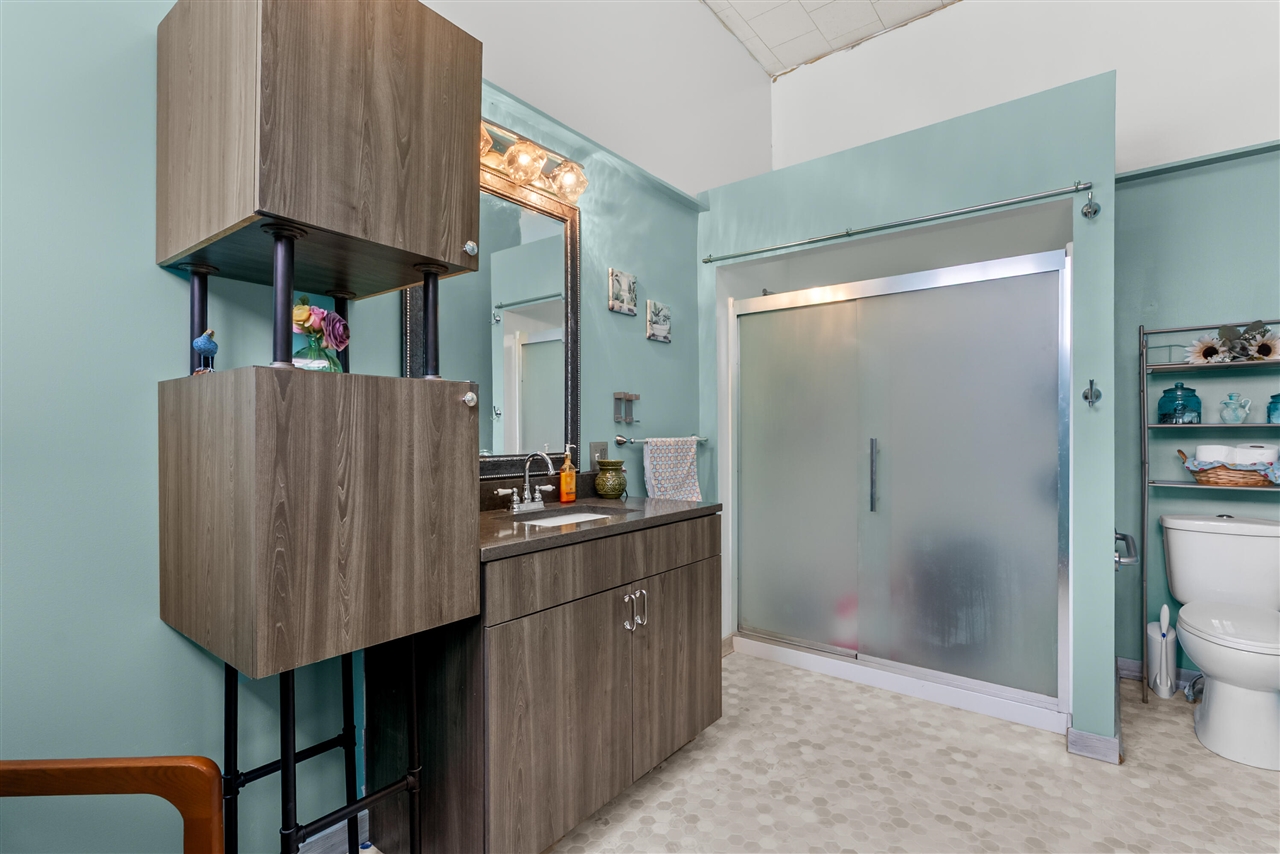 61965 County Road 384, Bangor, MI, 49013-9430