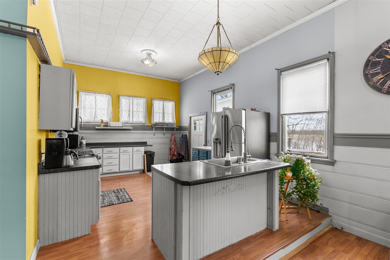 61965 County Road 384, Bangor, MI, 49013-9430