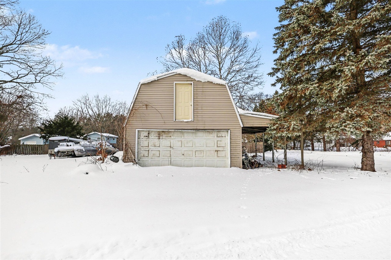 16200 152nd Avenue, Spring Lake, MI, 49456