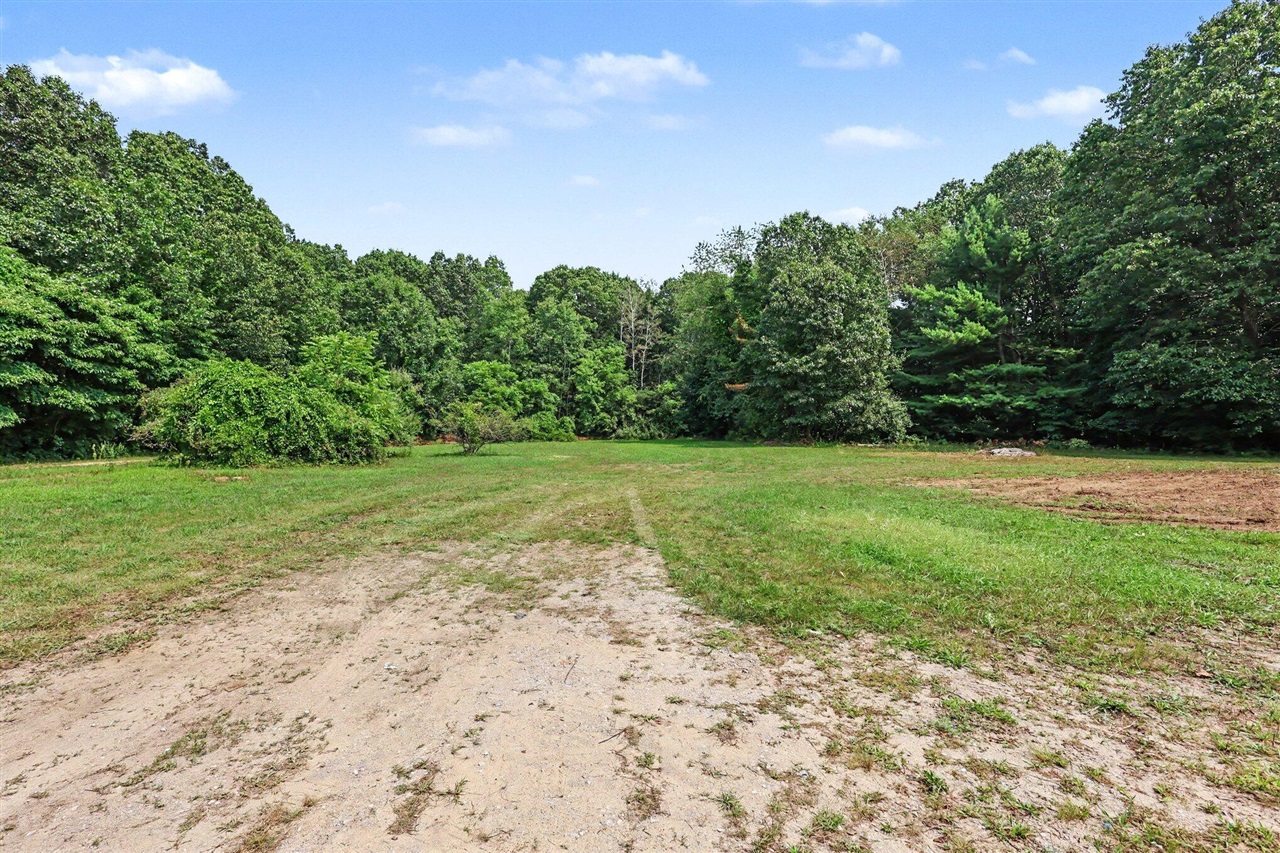 4th image of 16200 152Nd Ave, Spring Lake, MI 49456 | MLS# 70520095