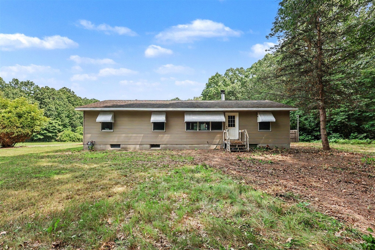 5th image of 16200 152Nd Ave, Spring Lake, MI 49456 | MLS# 70520095
