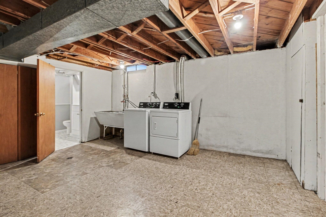 819 N Mansfield Street, Ypsilanti, MI, 48197-2032