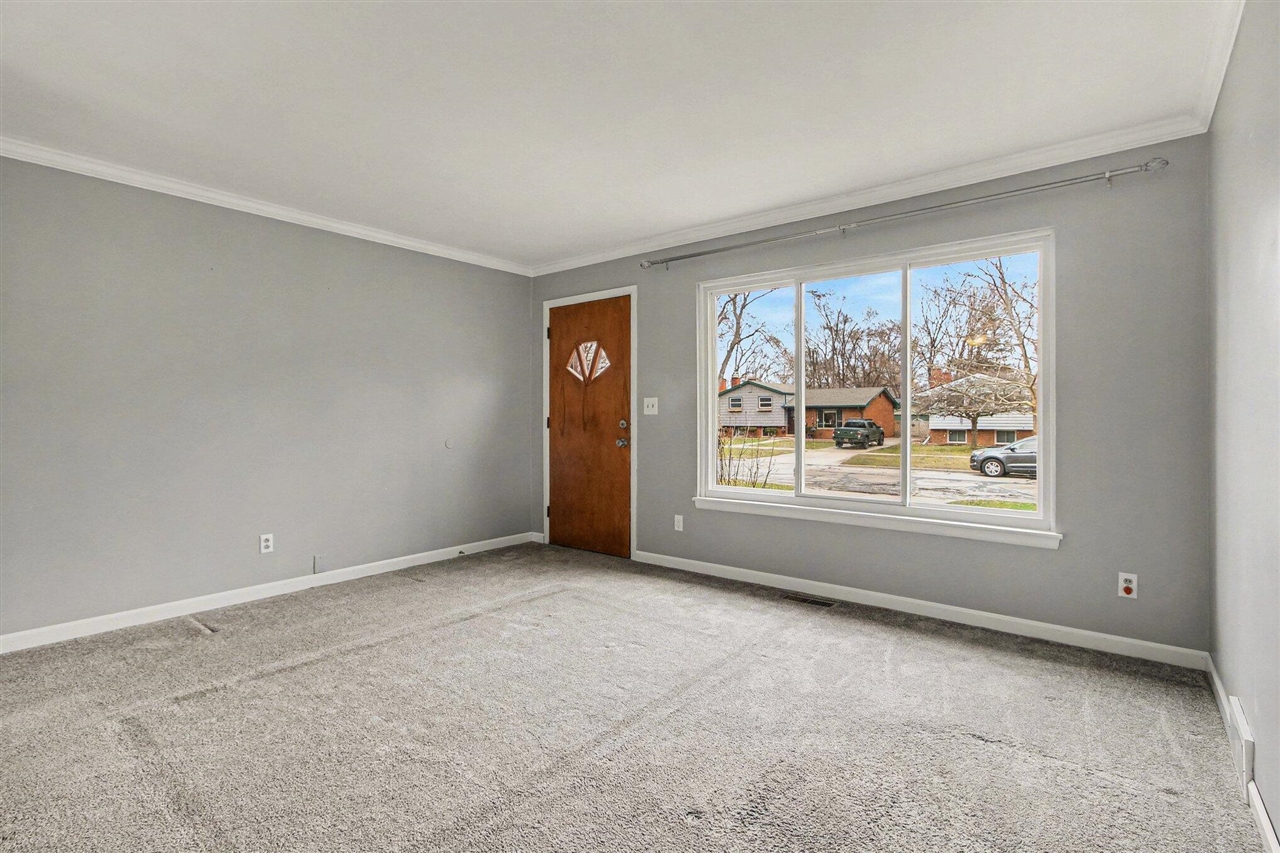 819 N Mansfield Street, Ypsilanti, MI, 48197-2032