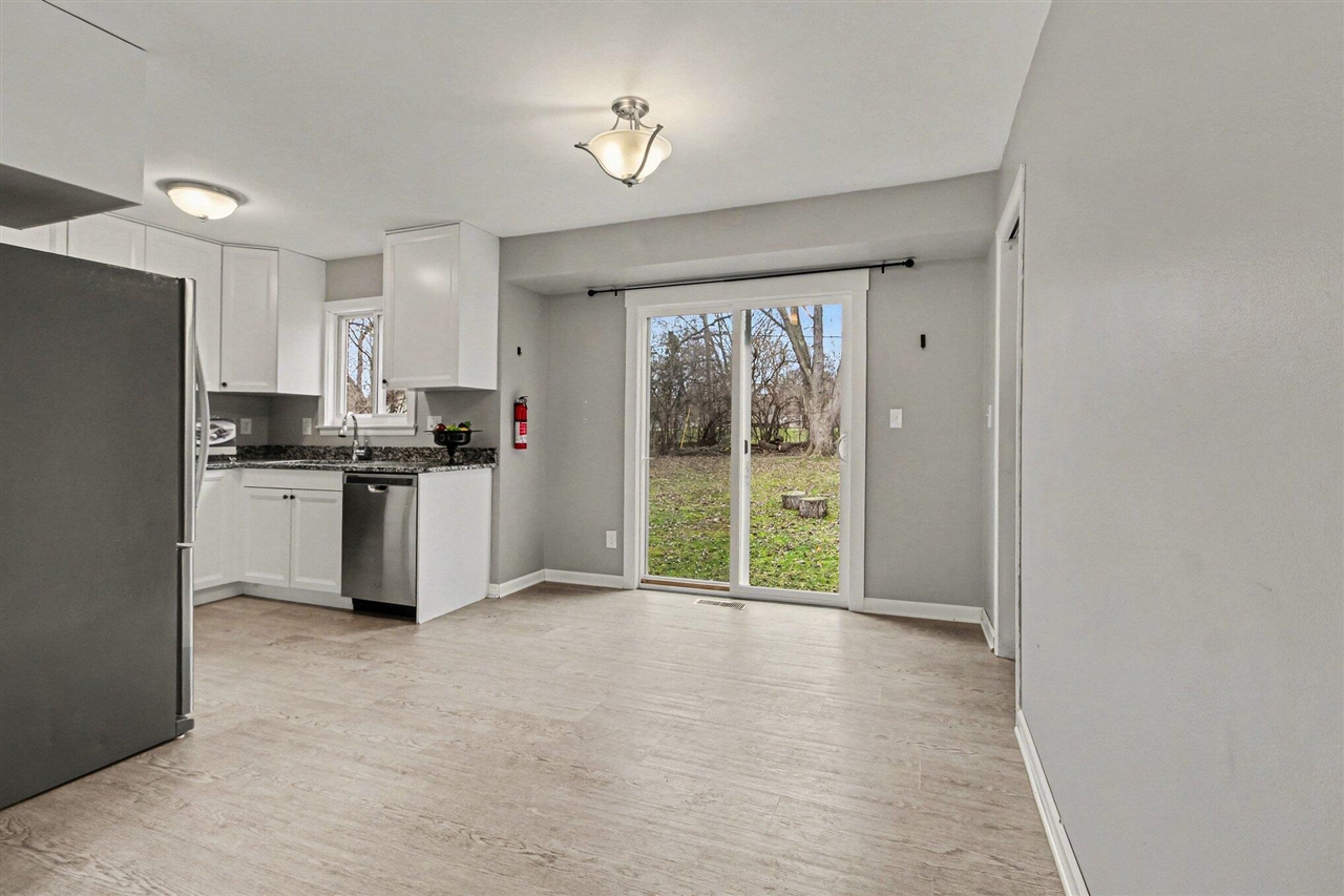 819 N Mansfield Street, Ypsilanti, MI, 48197-2032