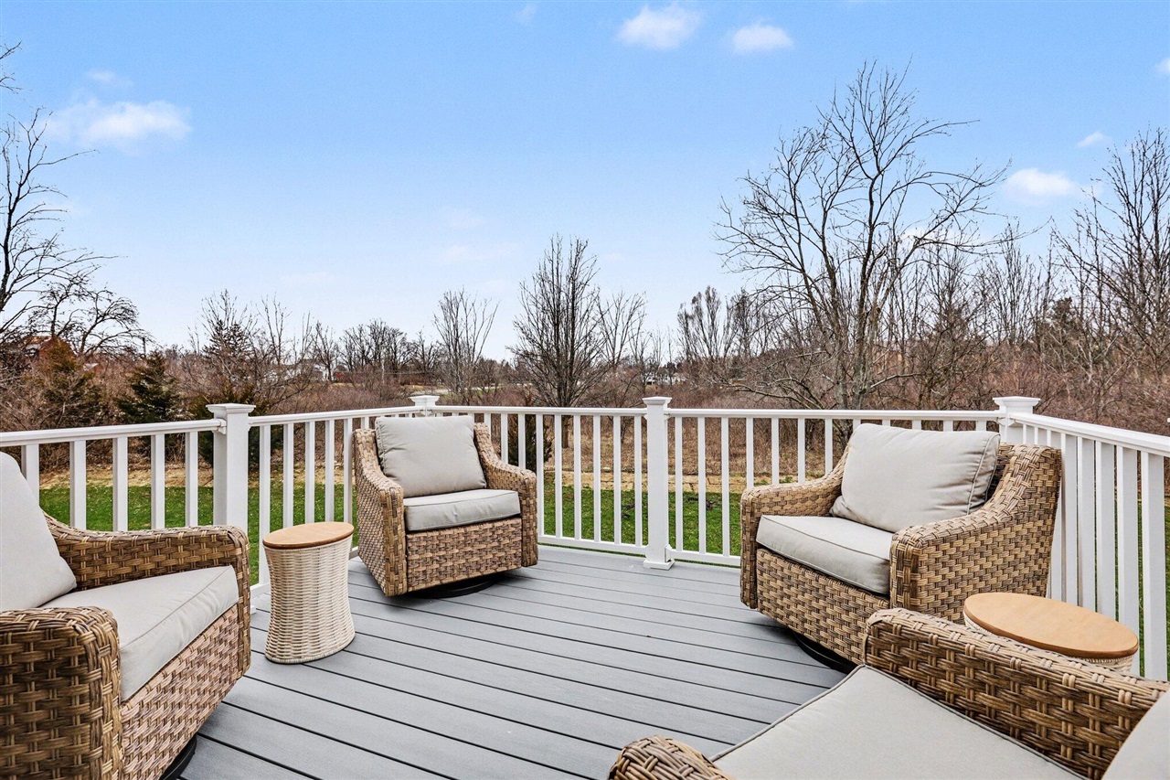 5187 Salmon River Court, Wyoming, MI, 49418-8814