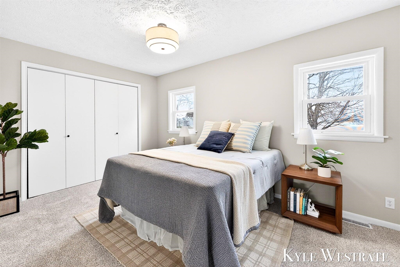 2929 Alden Nash Avenue, Lowell, MI, 49331-9383