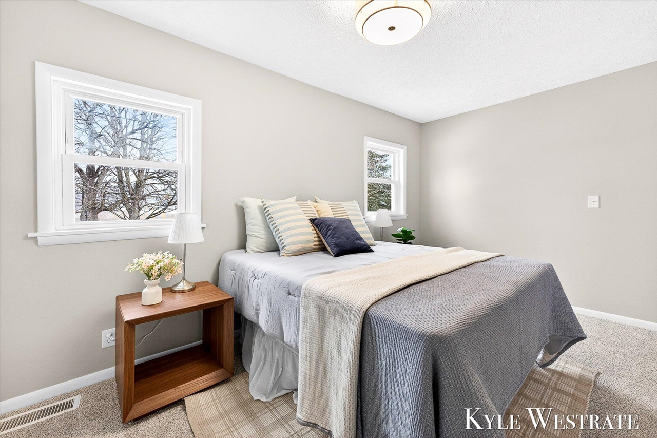 2929 Alden Nash Avenue, Lowell, MI, 49331-9383