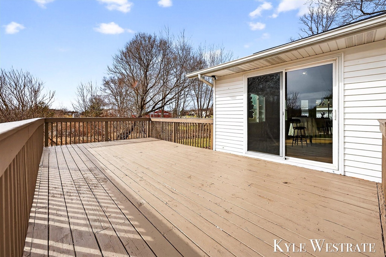 2929 Alden Nash Avenue, Lowell, MI, 49331-9383