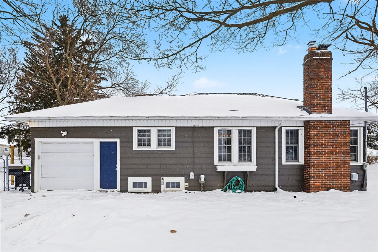 Homes for sale in Portage, MI | 311 E Milham Ave, Portage, MI 49002 | MLS# 70520128