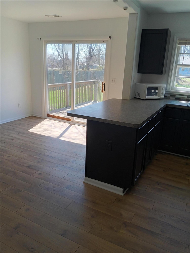 229 W High Street, Bangor, MI, 49013-1021