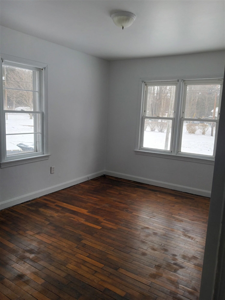 229 W High Street, Bangor, MI, 49013-1021