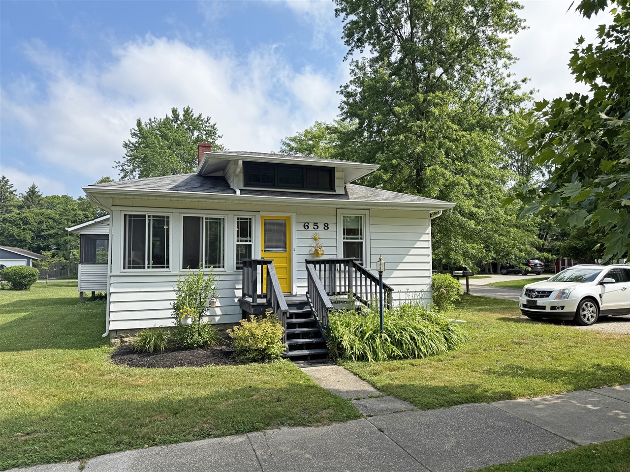 Homes for sale in Saugatuck, MI | 658 Allegan St, Saugatuck, MI 49453 | MLS# 70520139