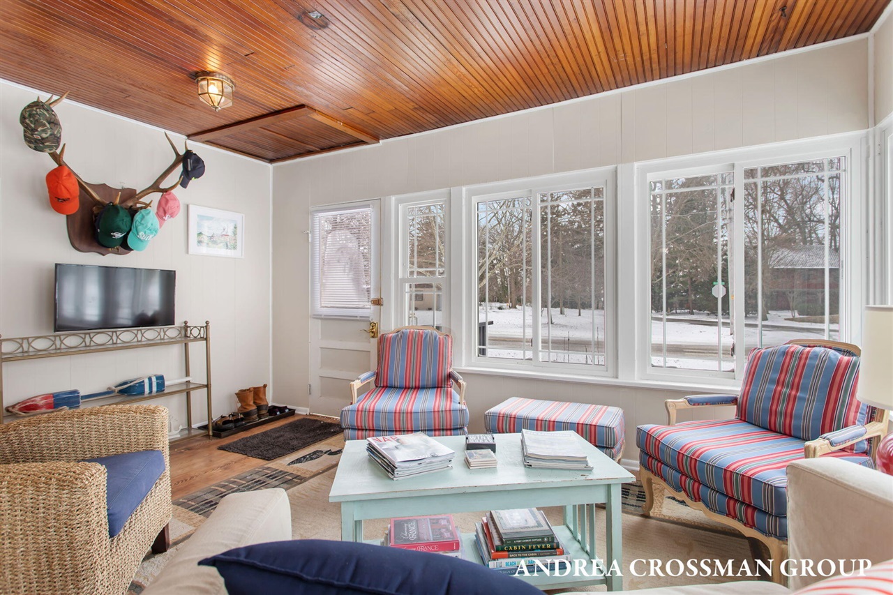 Homes for sale in Saugatuck, MI | 658 Allegan St, Saugatuck, MI 49453 | MLS# 70520139