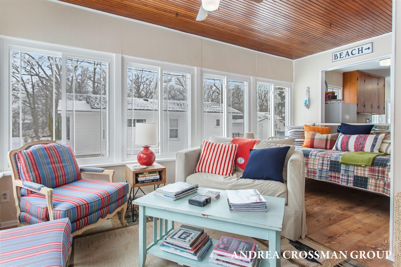 Homes for sale in Saugatuck, MI | 658 Allegan St, Saugatuck, MI 49453 | MLS# 70520139