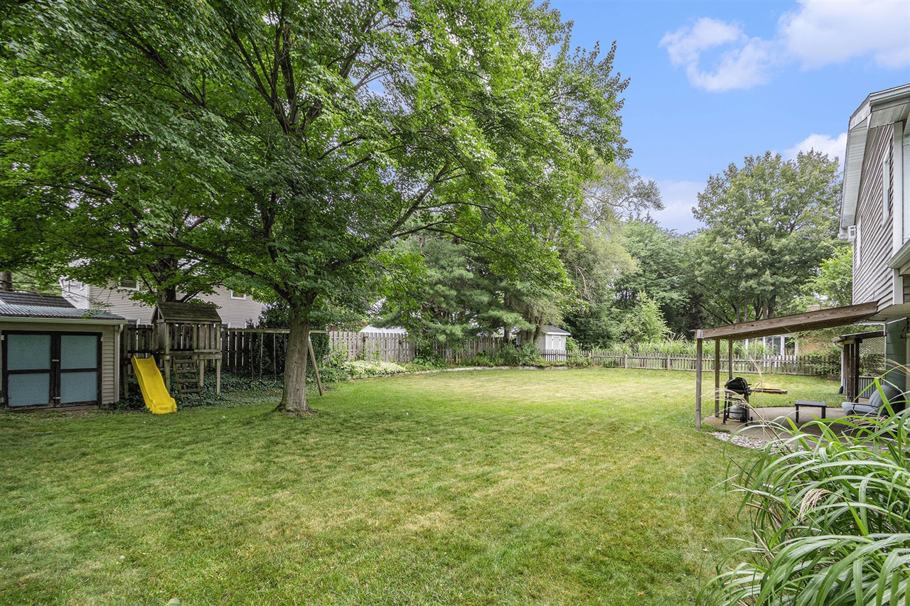 6620 Evergreen Street, Portage, MI, 49024