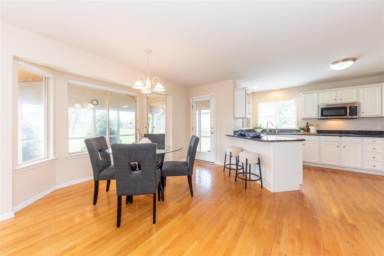 2427 Moors Court, Ann Arbor, MI, 48108-8615