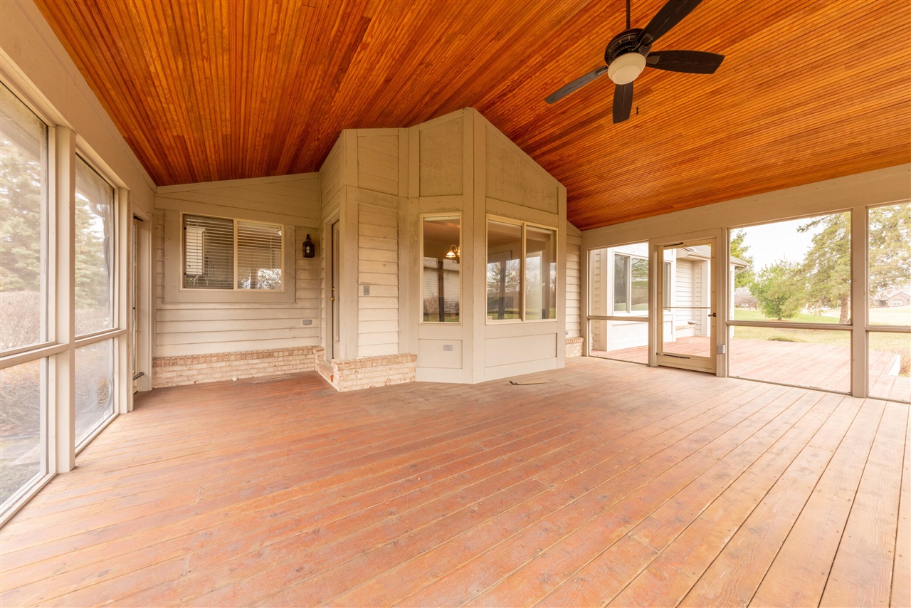 2427 Moors Court, Ann Arbor, MI, 48108-8615