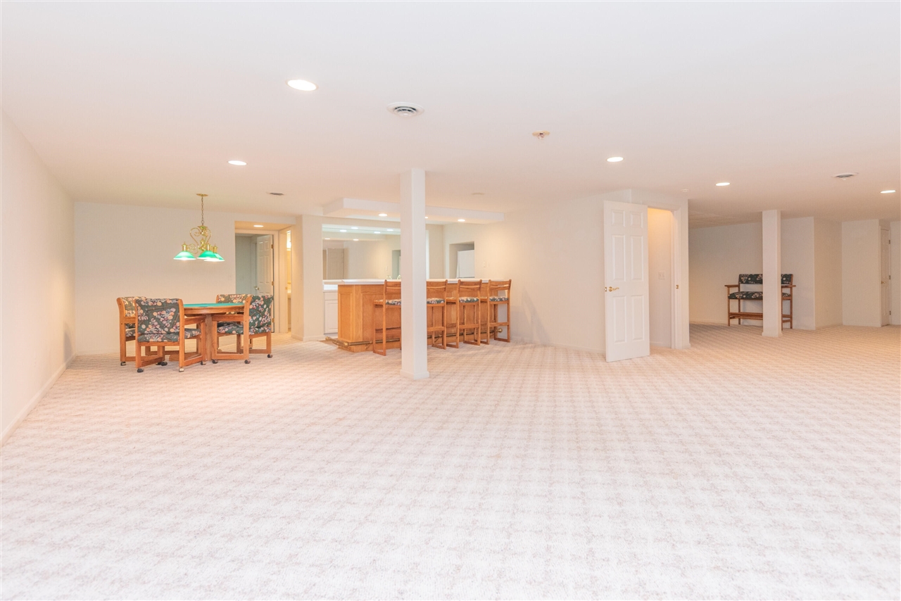 2427 Moors Court, Ann Arbor, MI, 48108-8615