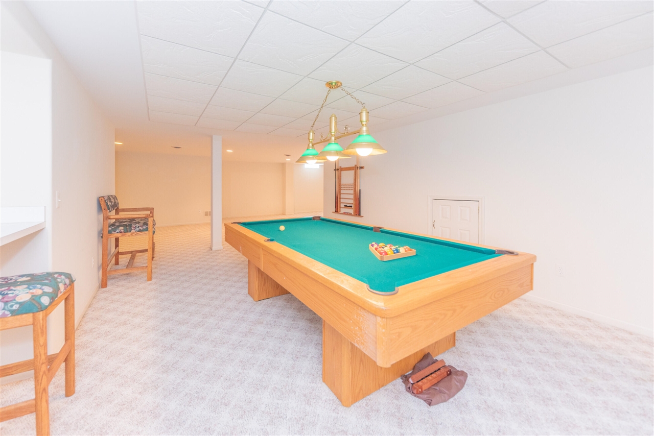 2427 Moors Court, Ann Arbor, MI, 48108-8615