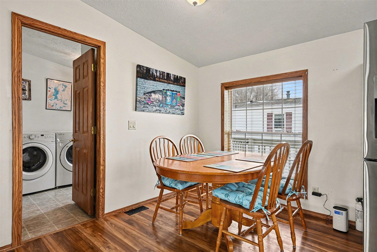 5552 Goldenrod Street, Kalamazoo, MI, 49009