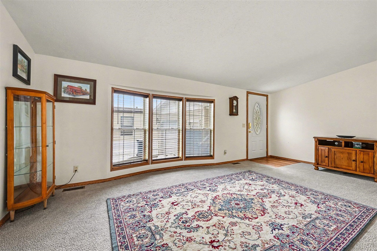 5552 Goldenrod Street, Kalamazoo, MI, 49009