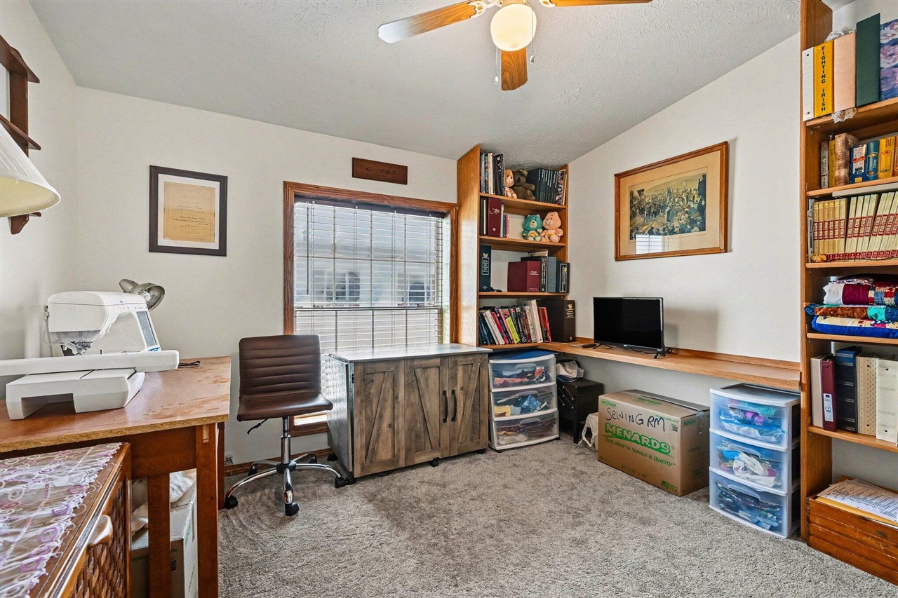 5552 Goldenrod Street, Kalamazoo, MI, 49009