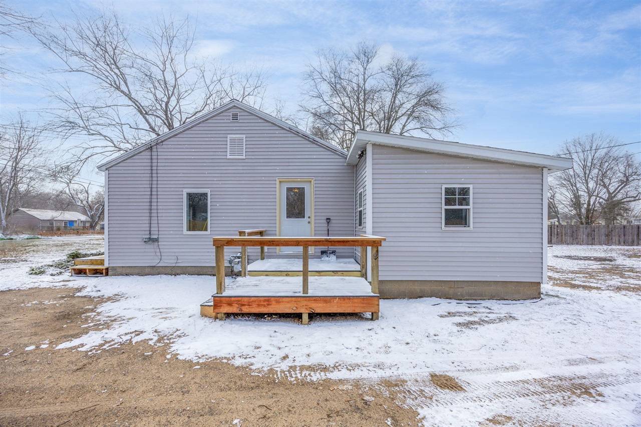 739 Chandler Street, Muskegon, MI, 49442-3011