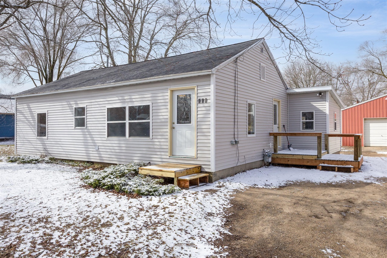 739 Chandler Street, Muskegon, MI, 49442-3011