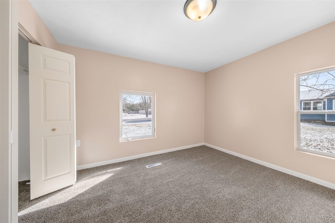 739 Chandler Street, Muskegon, MI, 49442-3011