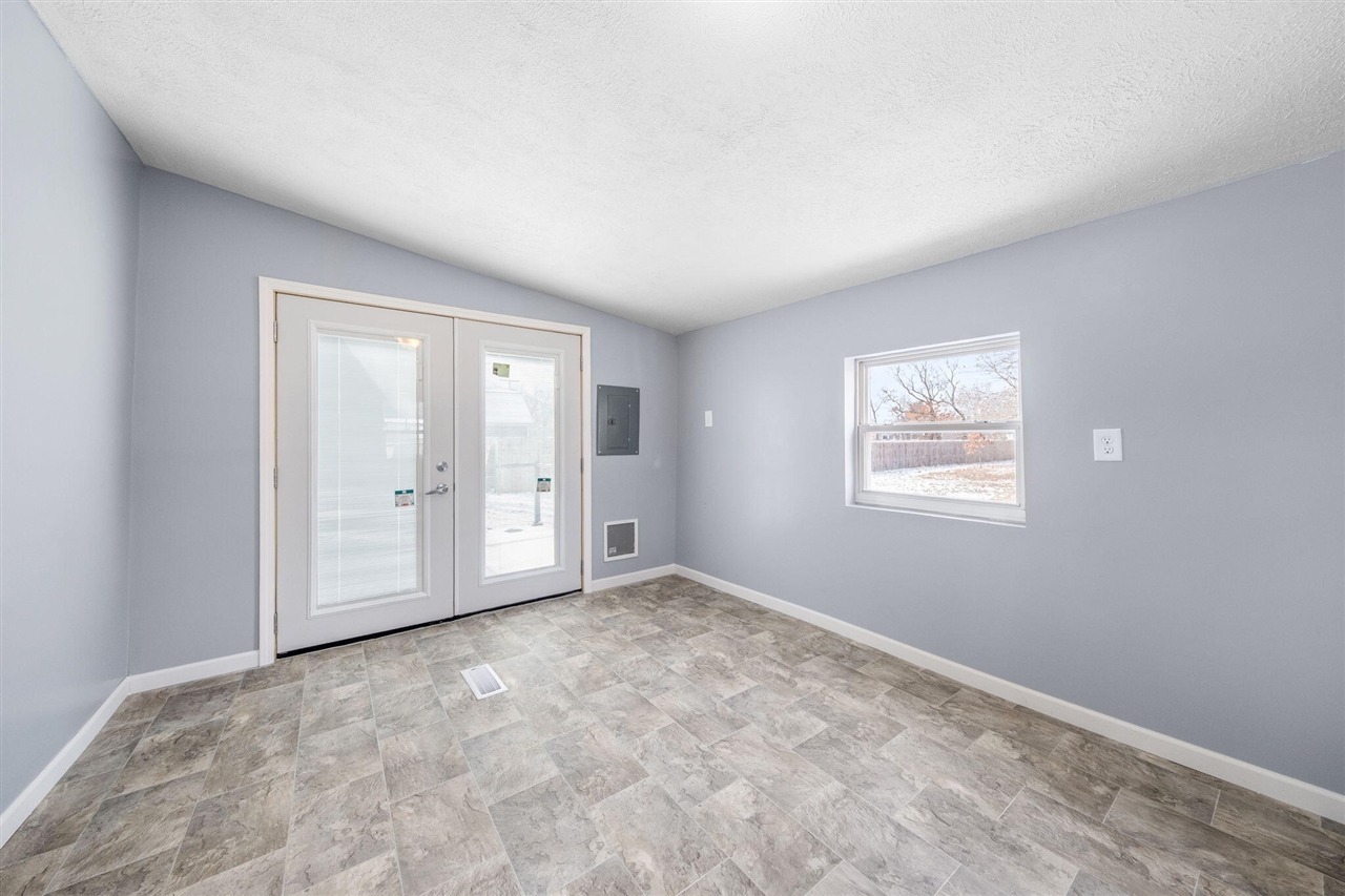 739 Chandler Street, Muskegon, MI, 49442-3011