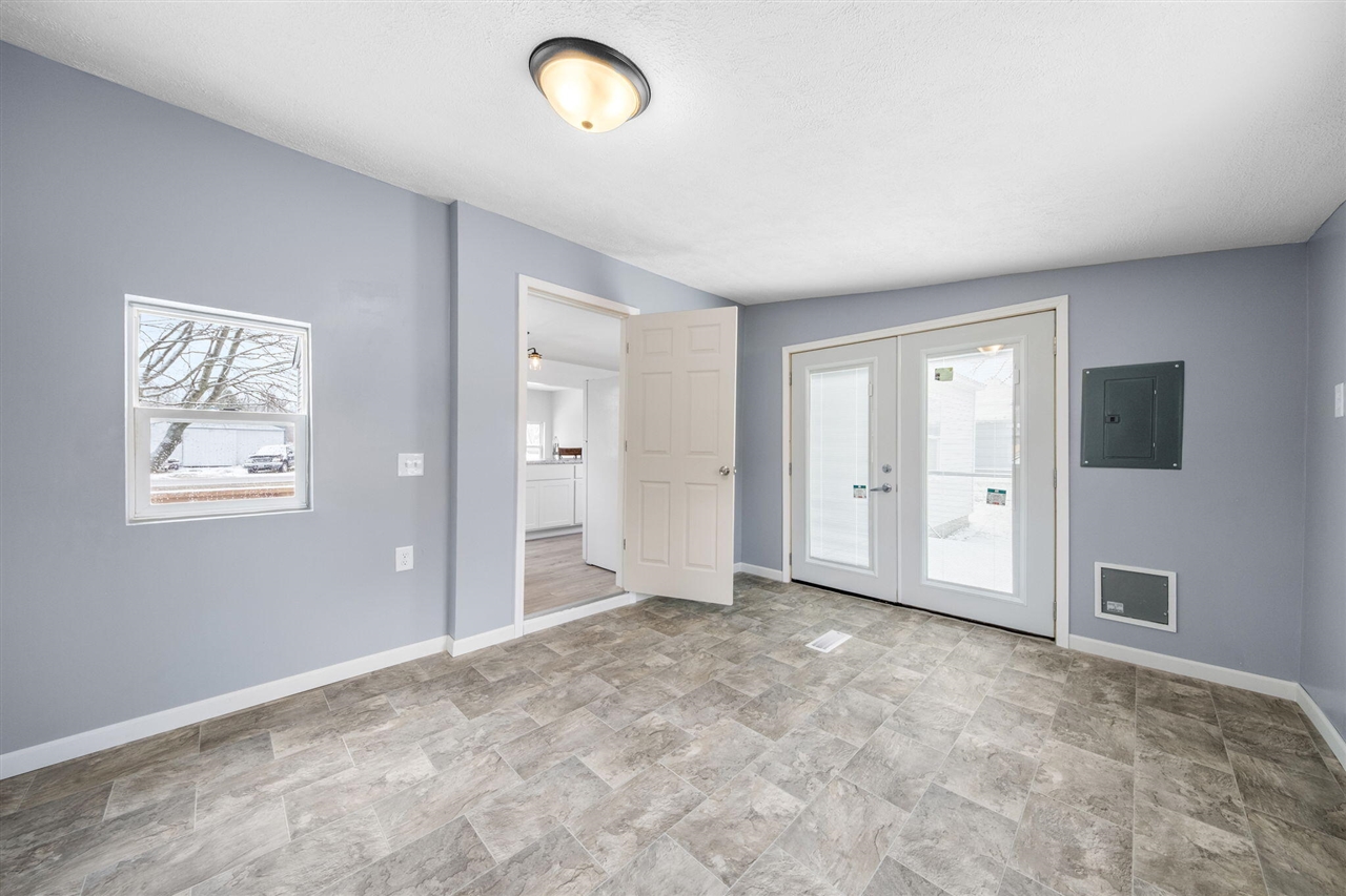 739 Chandler Street, Muskegon, MI, 49442-3011