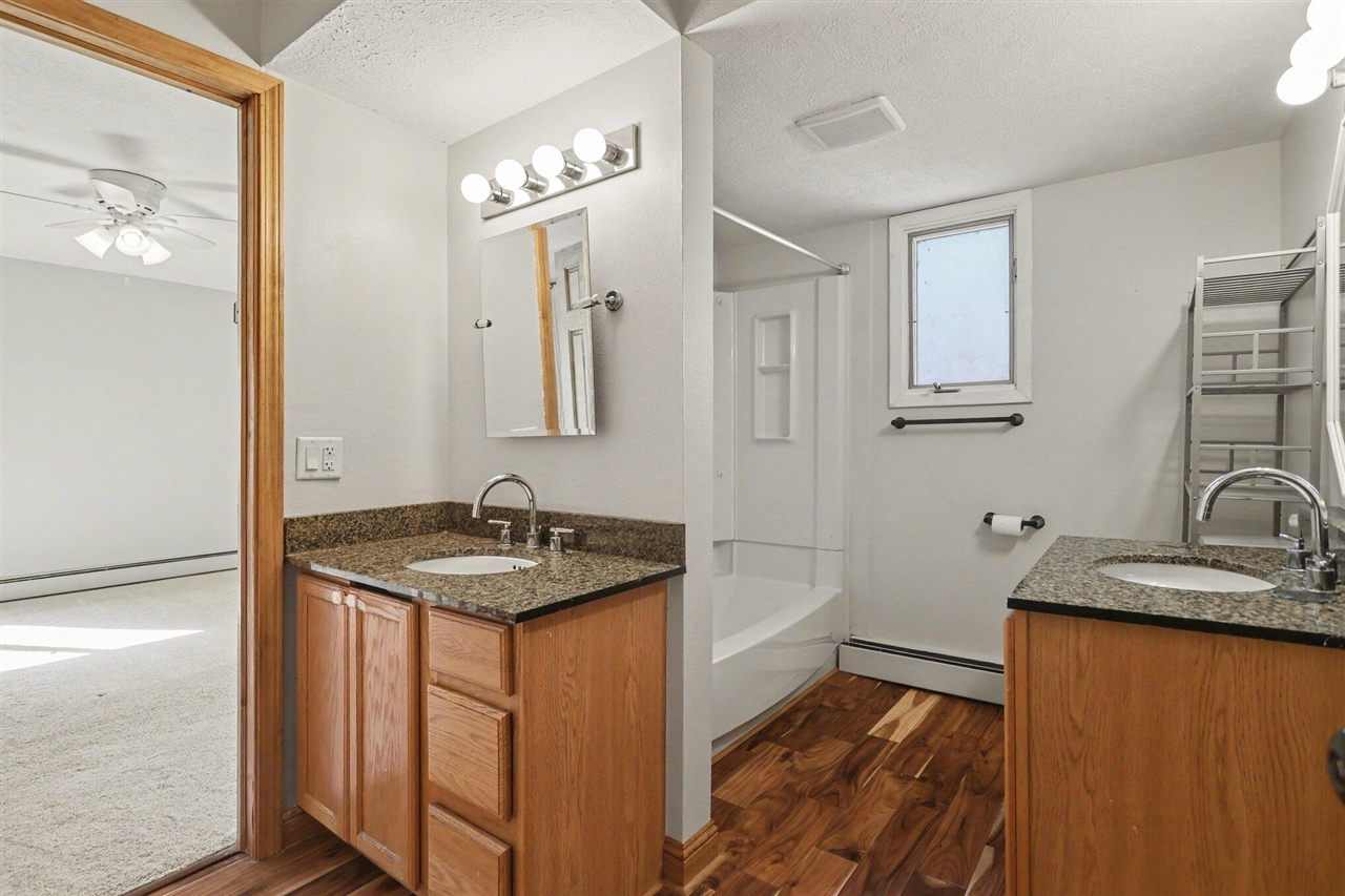 12055 S Sherman Lake Drive, Augusta, MI, 49012-9251