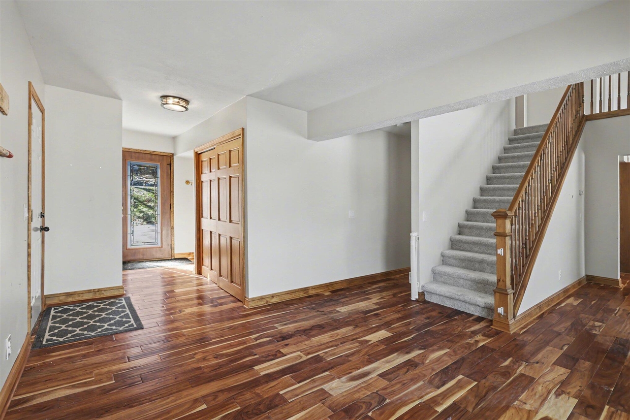12055 S Sherman Lake Drive, Augusta, MI, 49012-9251