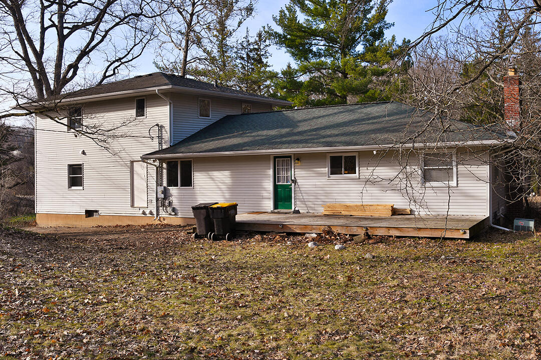 176 4 Mile Road, Comstock Park, MI, 49321-8562