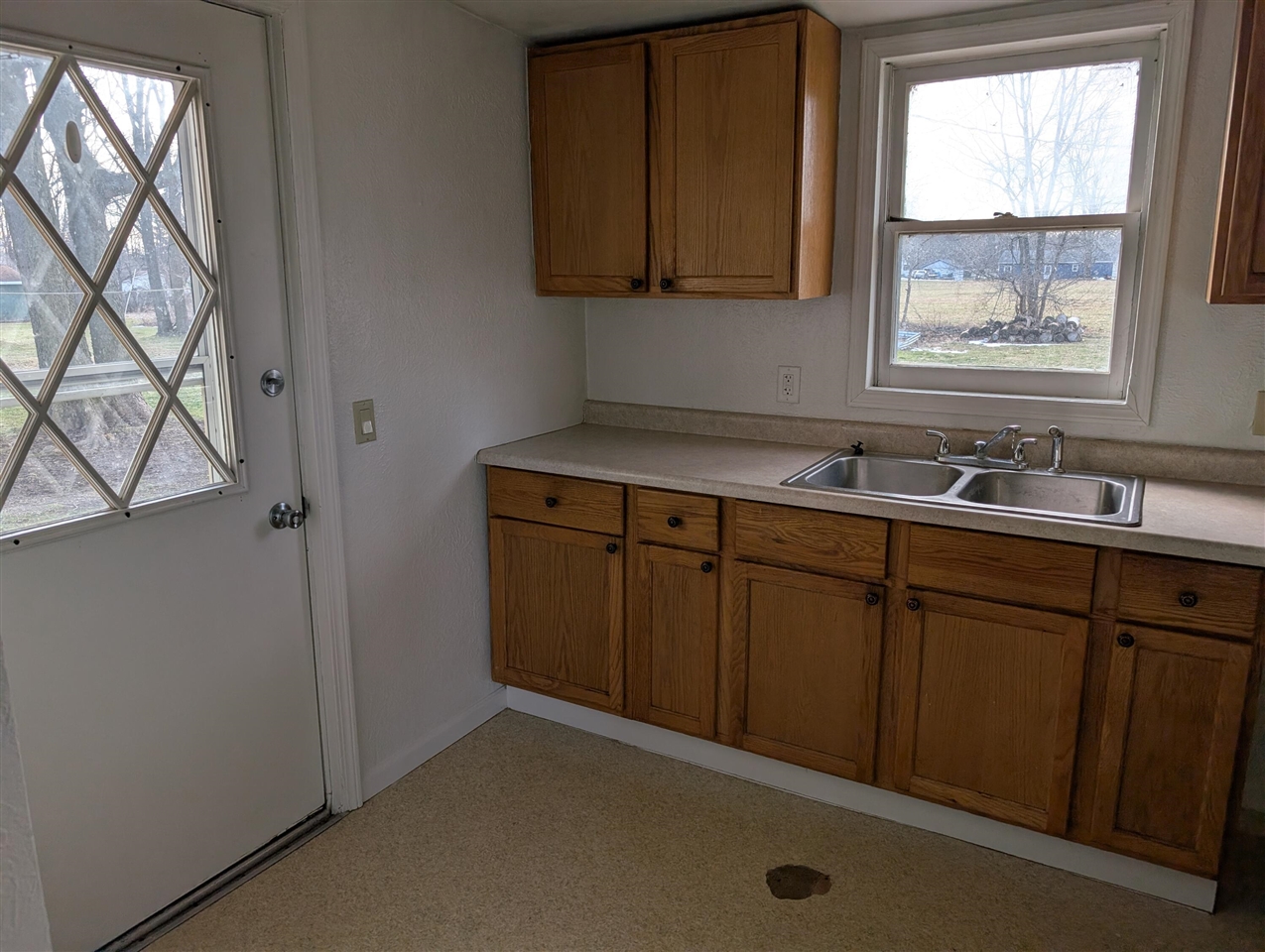 804 Sherman Lane, Cassopolis, MI, 49031-9737