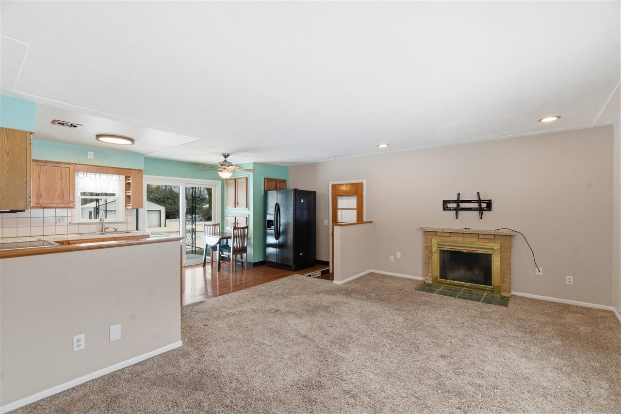 Homes for sale in Vicksburg, MI | 5258 E S Ave, Vicksburg, MI 49097 | MLS# 70520176