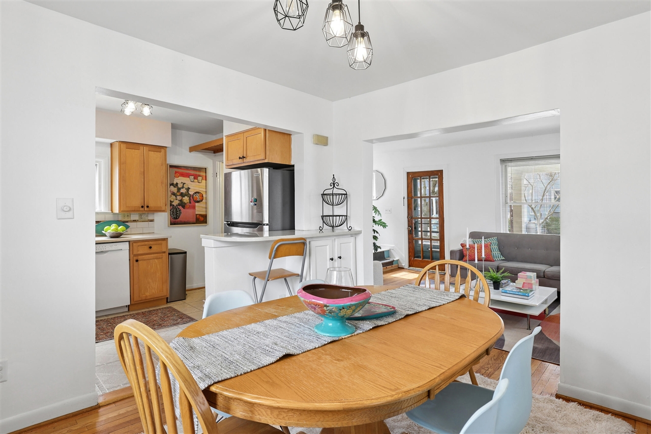 307 Mulholland Avenue, Ann Arbor, MI, 48103-4356